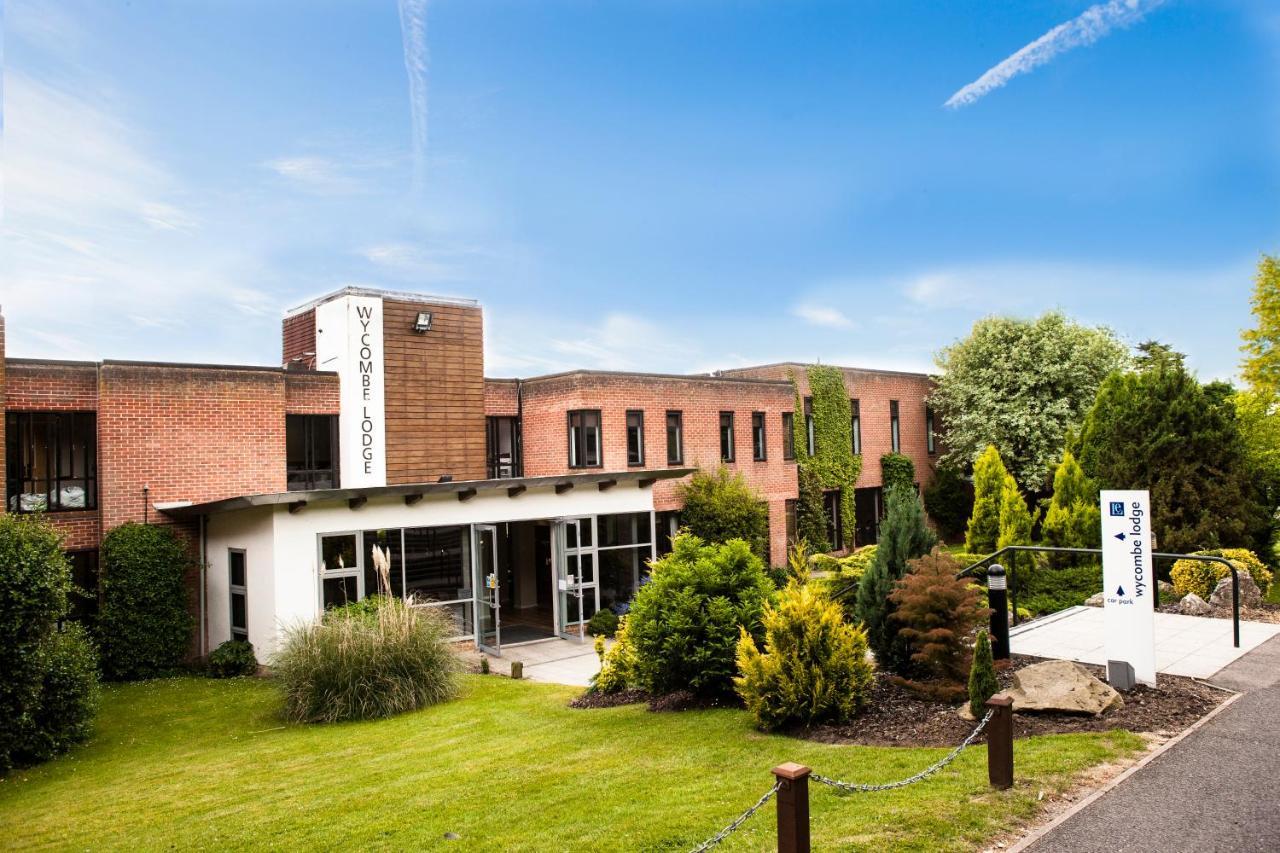 Lane End Hotel High Wycombe Exterior photo